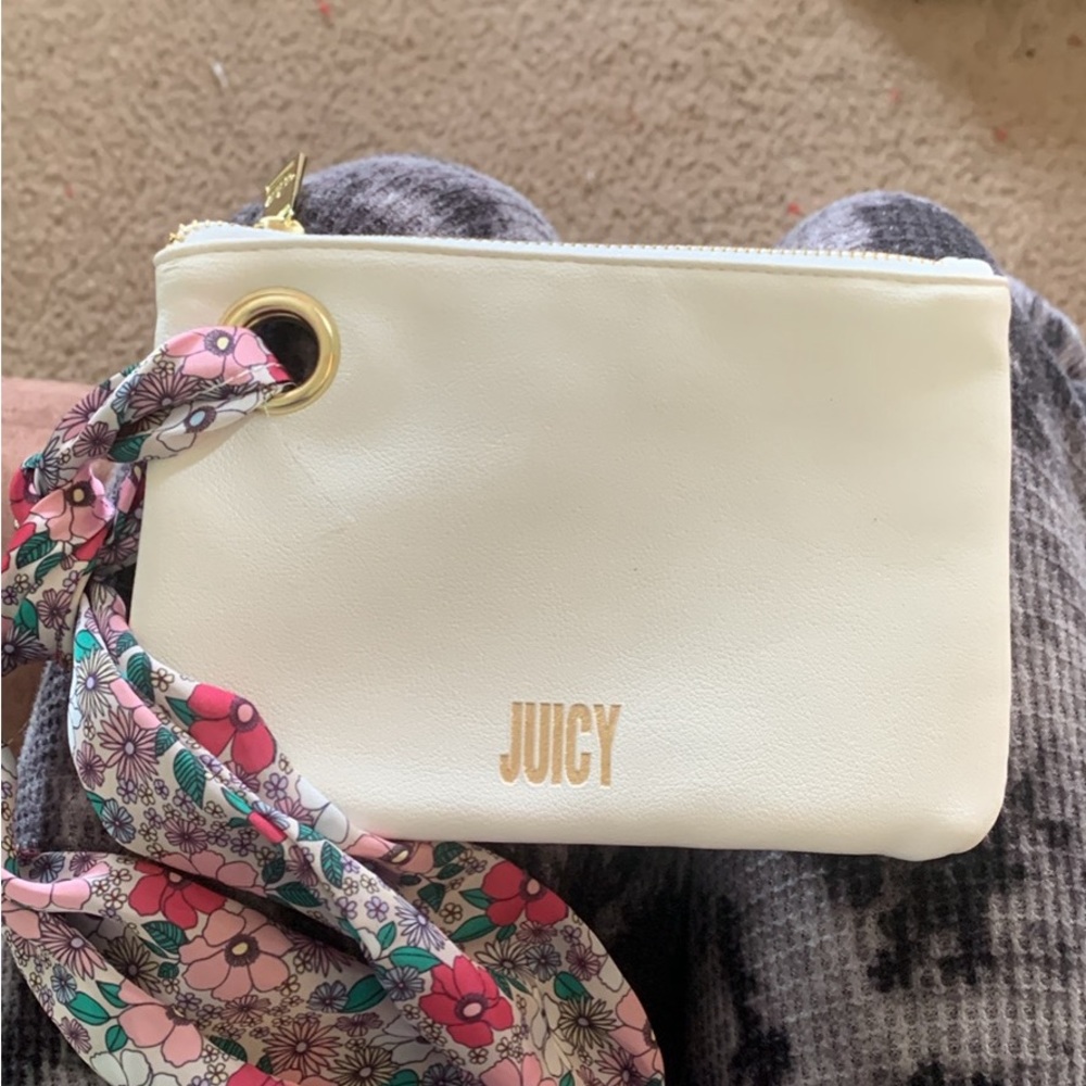 Juicy couture wristlet